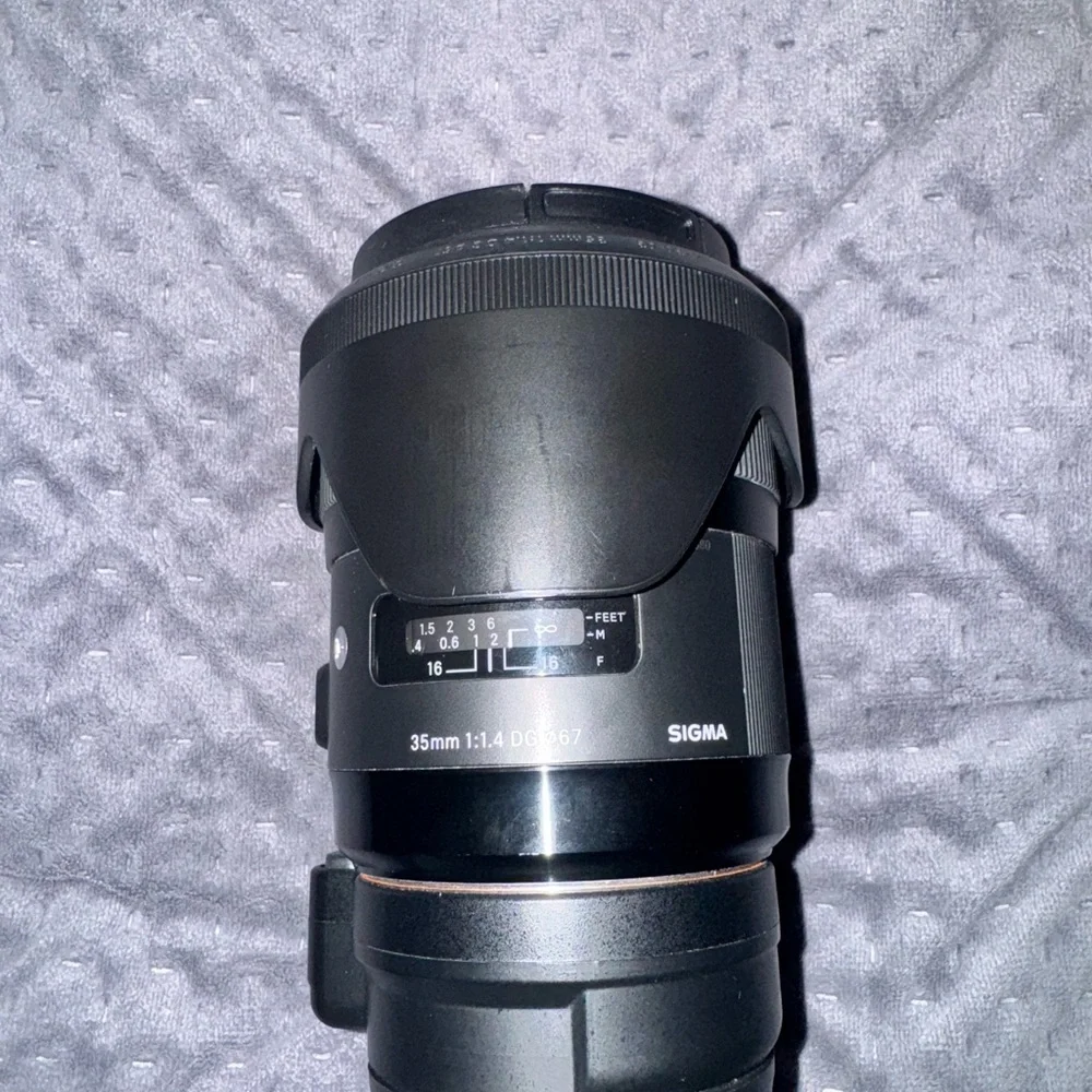 Sony Sigma Art 35mm 1:1.4 Brand New!